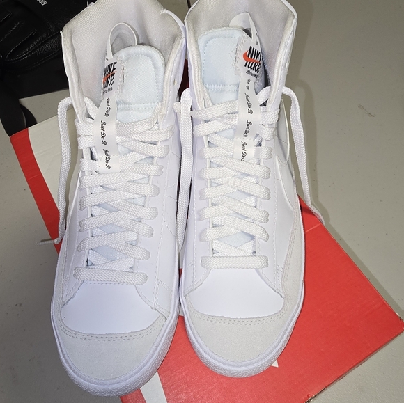 Nike Blazer Mid '77 SE - Picture 7 of 8